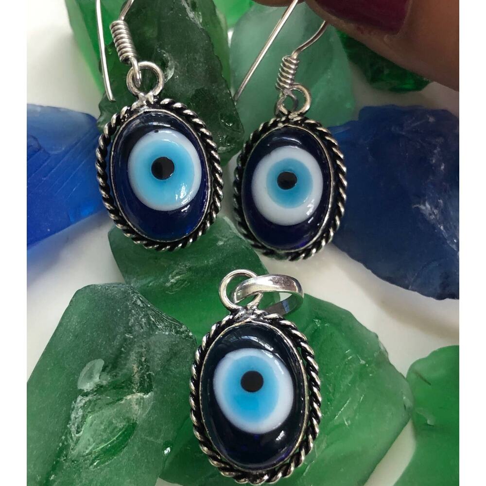 🧿 Blue Evil Eye Mati Handmade Glass Beads Necklace